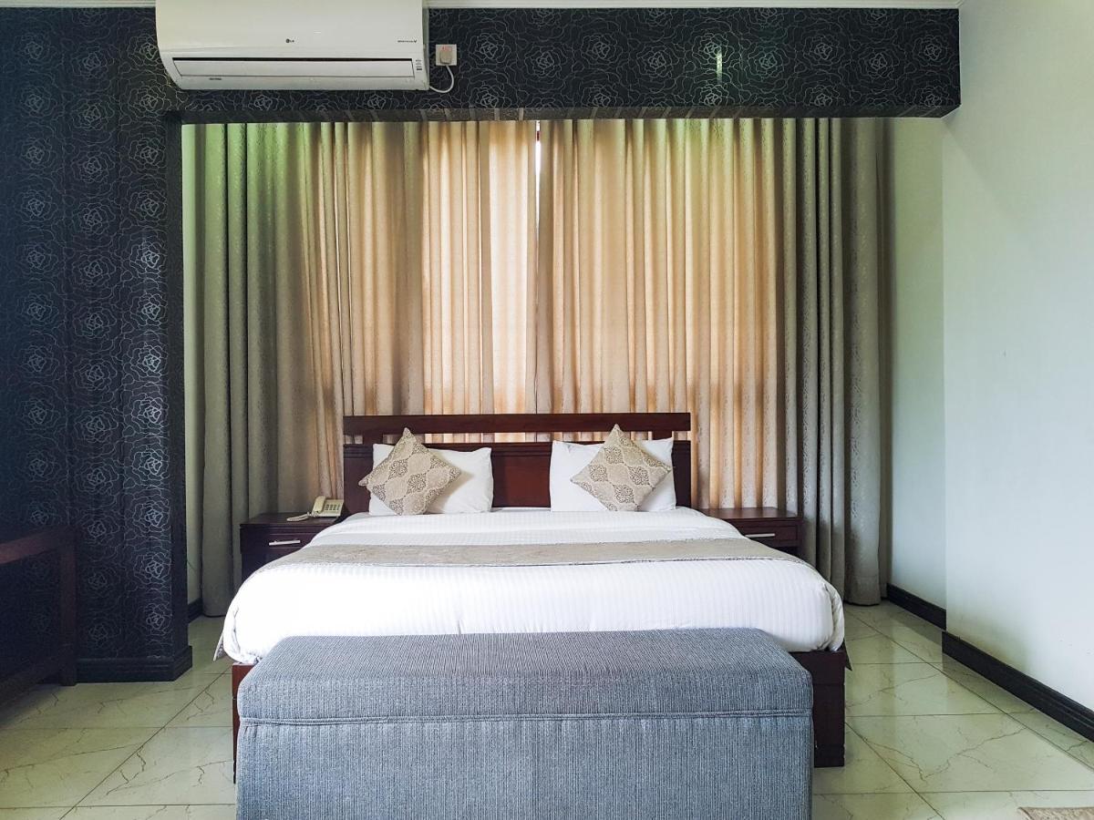 Galaxy City Hotel Kandy Kültér fotó