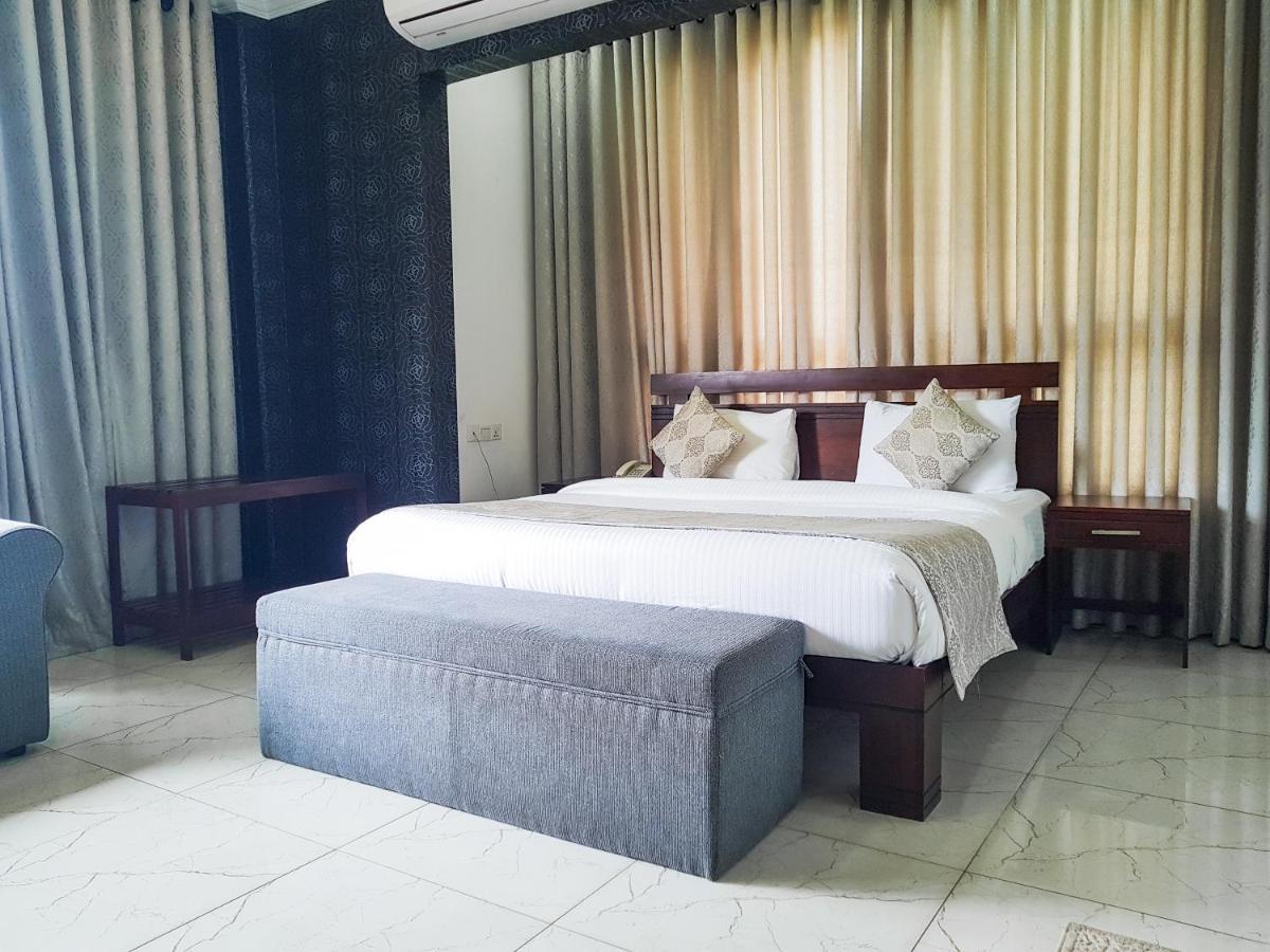 Galaxy City Hotel Kandy Kültér fotó