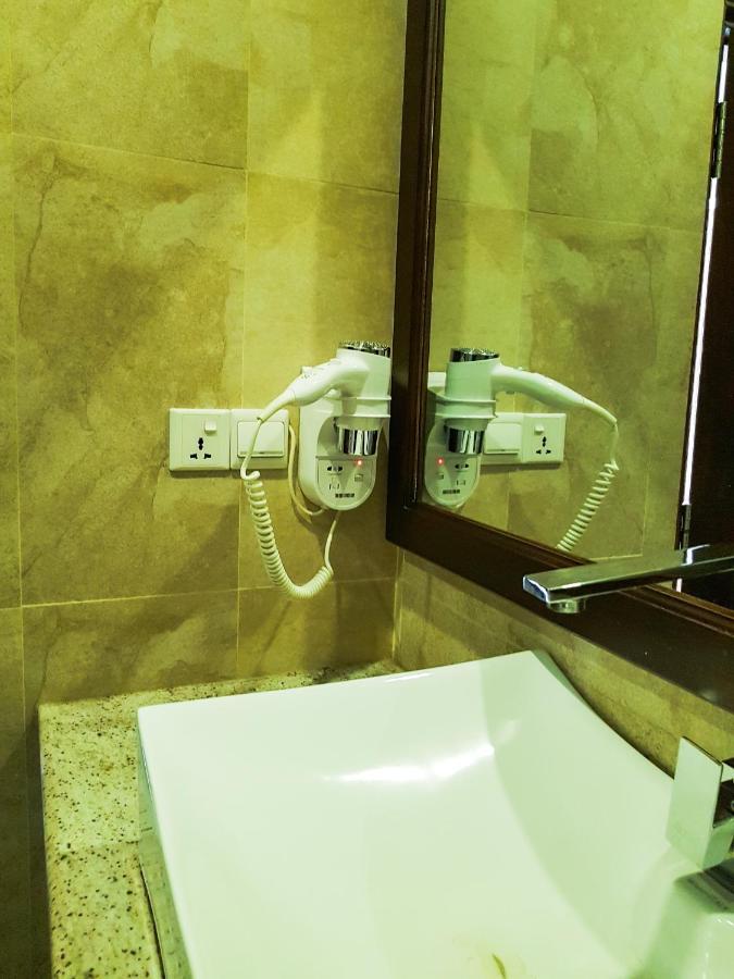 Galaxy City Hotel Kandy Kültér fotó